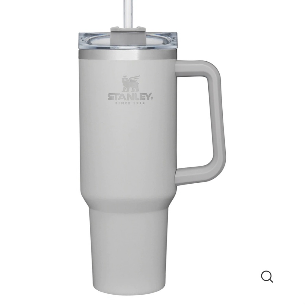 NEW Stanley Adventure Quencher Travel Mug Ash 40 oz